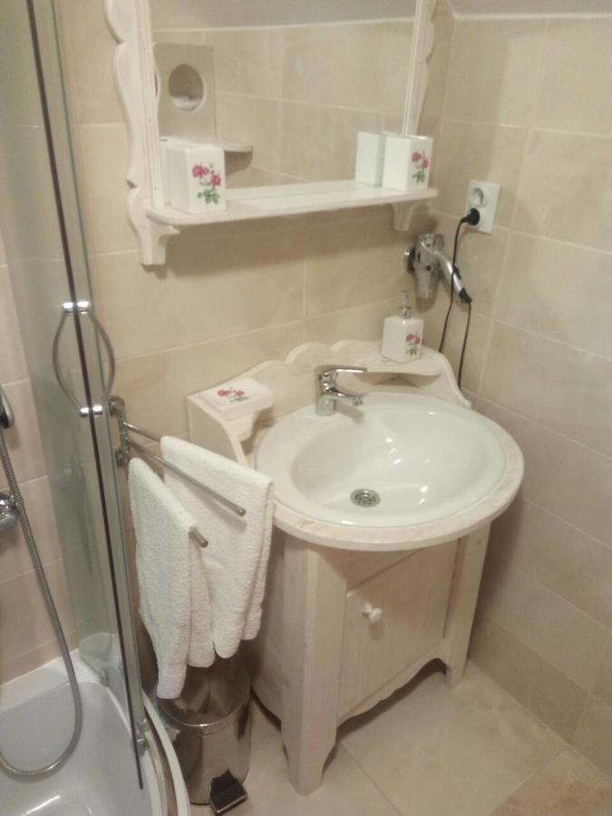 Dana Apartmani 科拉欣 外观 照片